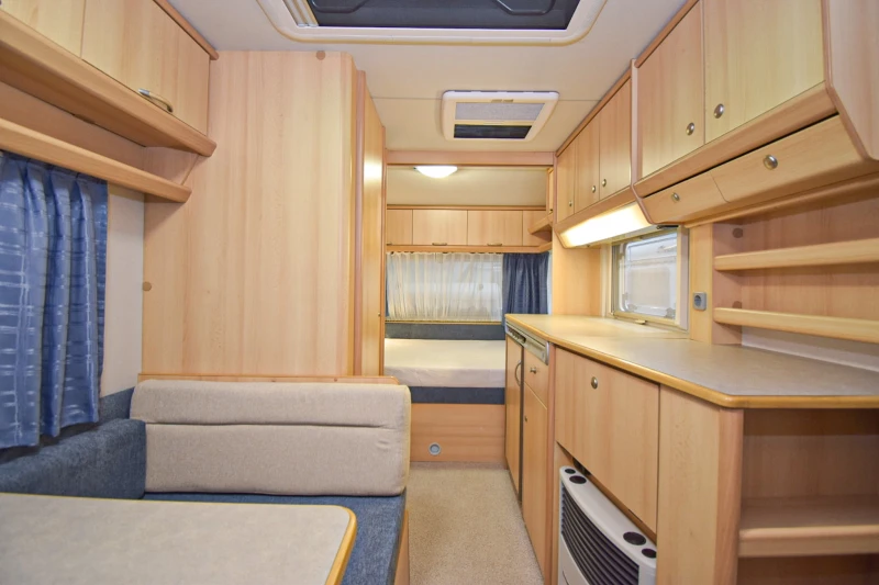 Каравана Knaus As Good As Gold 440, снимка 5 - Каравани и кемпери - 52861523