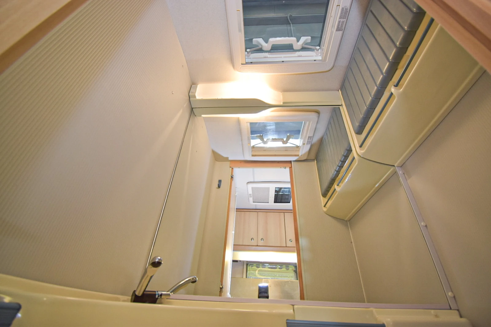 �������� Knaus As Good As Gold 440 | Mobile.bg � ����������� 15