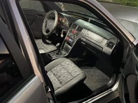 Mercedes-Benz C 220, снимка 7