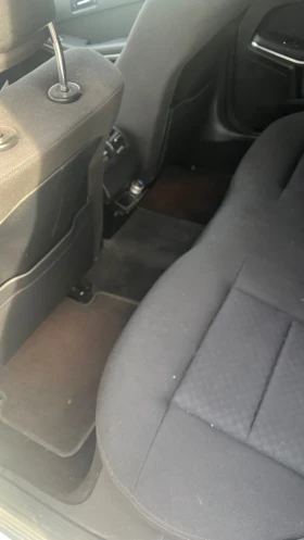 Mercedes-Benz E 220, снимка 17