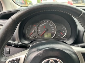 Toyota Yaris 1.4d NAVI 170000км, снимка 6