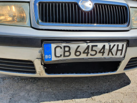 Skoda Octavia Комби, снимка 2 - Автомобили и джипове - 45478707