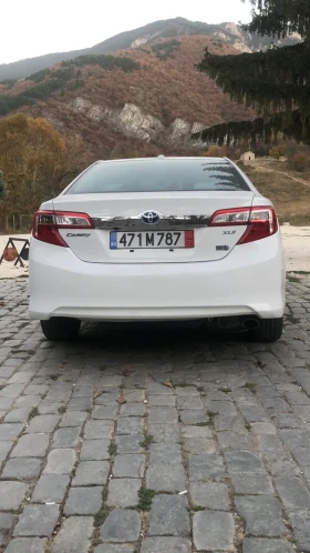 Toyota Camry  XLE , снимка 13