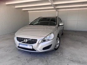     Volvo V60 NAVI-GERMANI