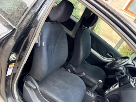 Toyota Yaris - 750 € / 1466.87 лв. - 38701266 4