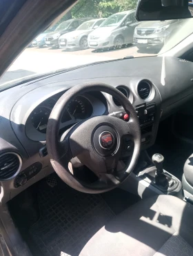 Seat Cordoba 1.4i бензин - 1500 € / 2933.74 лв. - 86576770 6