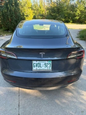 Tesla Model 3 * Standard Range * CARFAX * ��� ������������  | Mobile.bg � ����� ������ 4