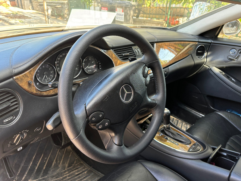 Mercedes-Benz CLS 320, снимка 2 - Автомобили и джипове - 47210197