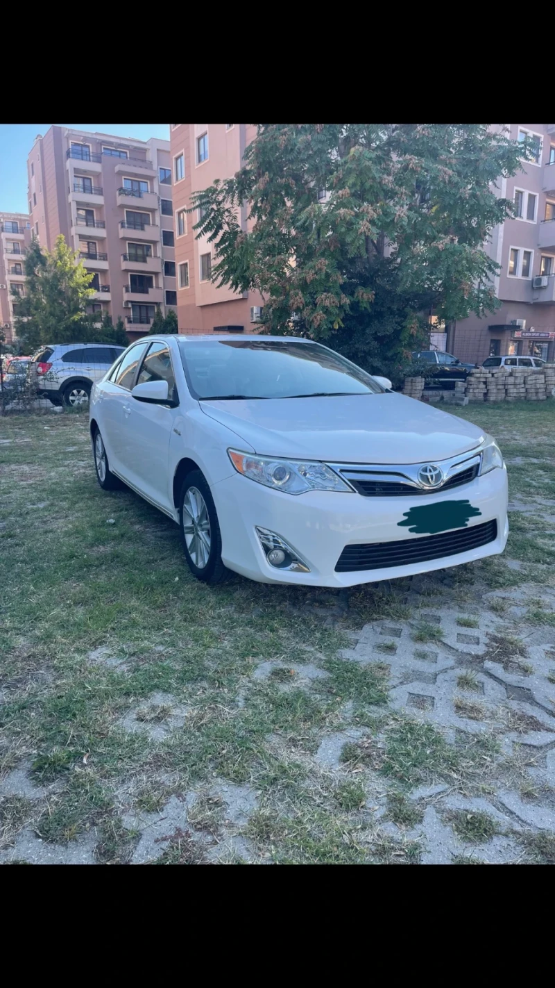 Toyota Camry  XLE , снимка 13 - Автомобили и джипове - 48833011