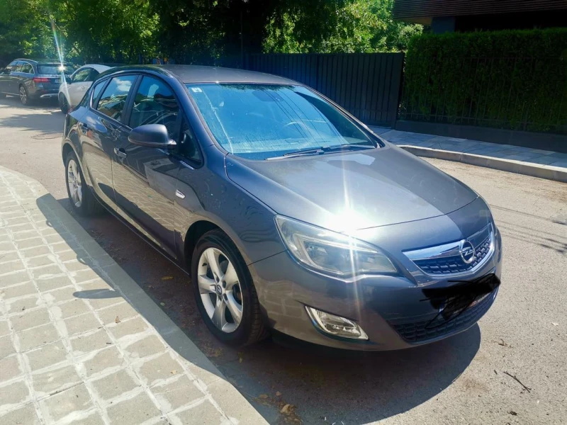 Opel Astra 1.7CTDi, снимка 1 - Автомобили и джипове - 49238087