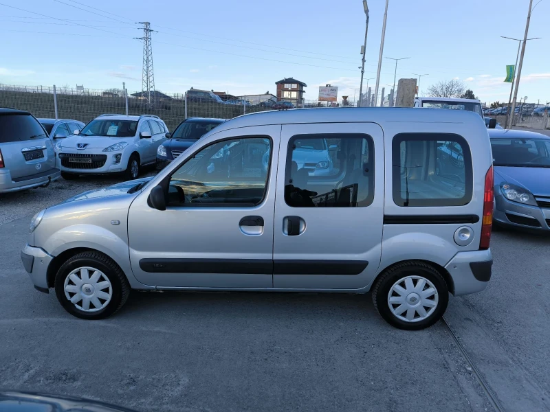 Renault Kangoo 1.6i, снимка 3 - Автомобили и джипове - 52958123