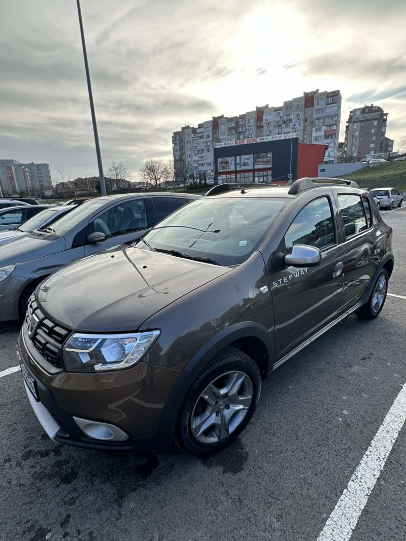 Dacia Sandero, снимка 2 - Автомобили и джипове - 53481359