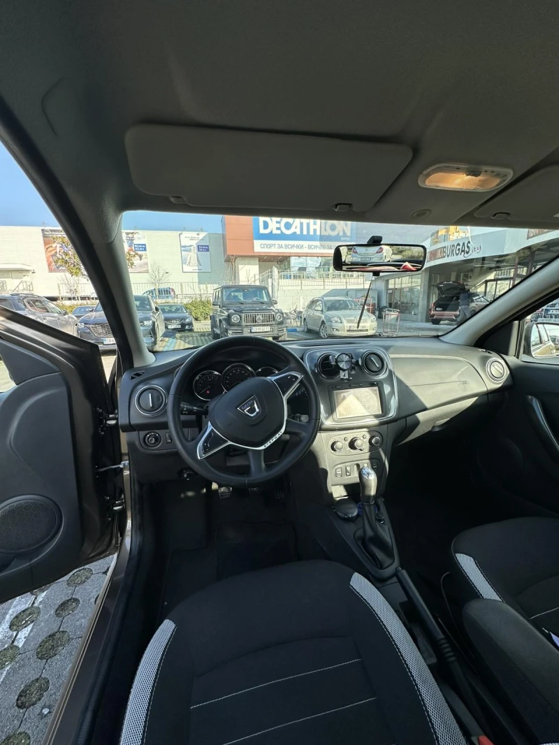 Dacia Sandero, снимка 8 - Автомобили и джипове - 53481359