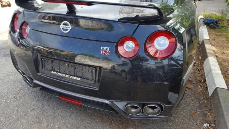 Nissan Gt-r, снимка 1 - Автомобили и джипове - 45949105