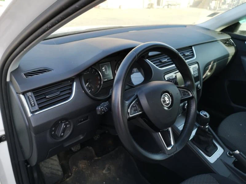 Skoda Octavia 1.6 TDI - изображение 6