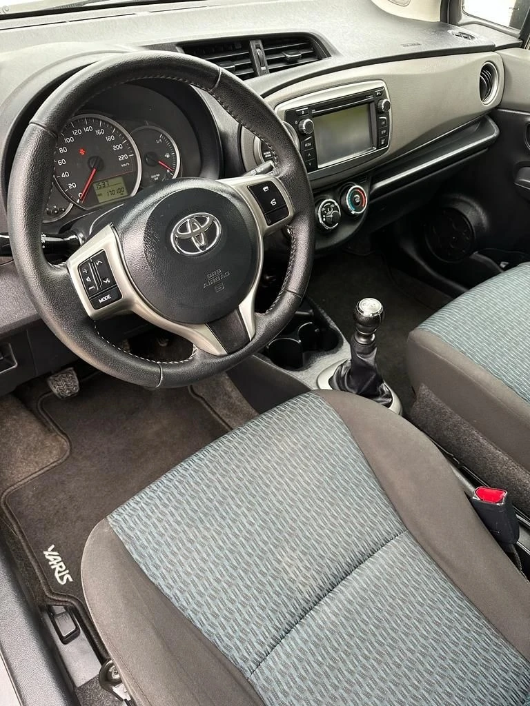 Toyota Yaris 1.4d NAVI , снимка 8 - Автомобили и джипове - 41344547