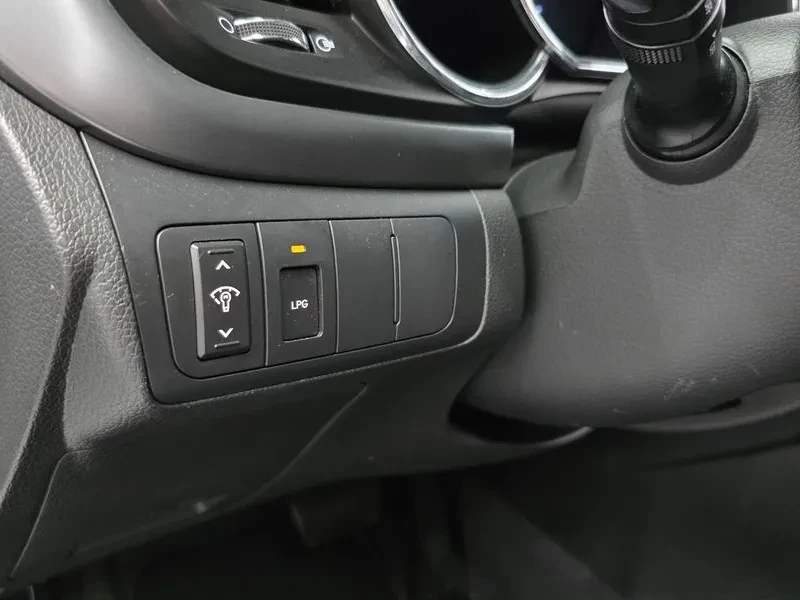Kia K5 Lpi Smart, снимка 14 - Автомобили и джипове - 56004999