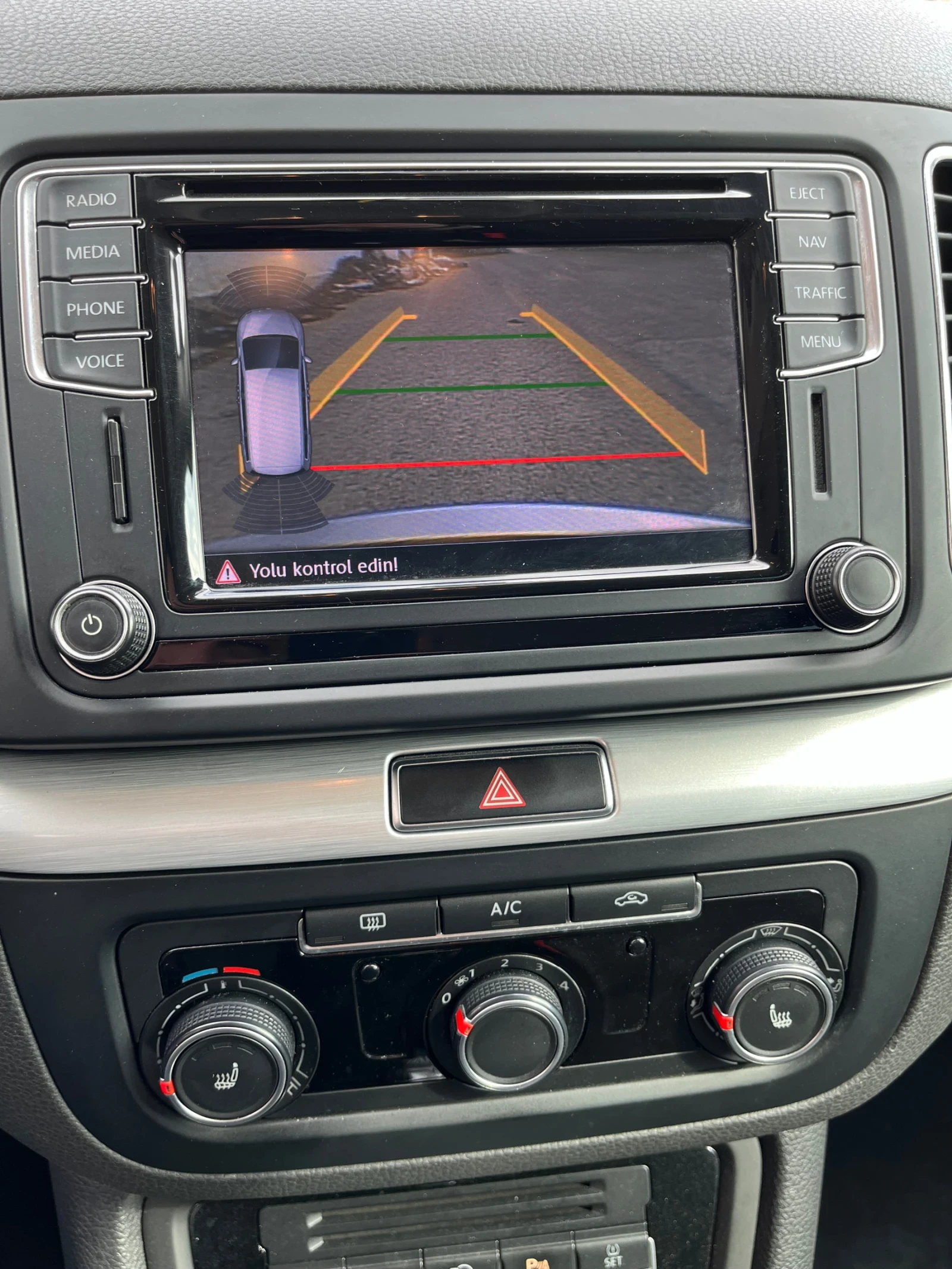VW Sharan  - изображение 9