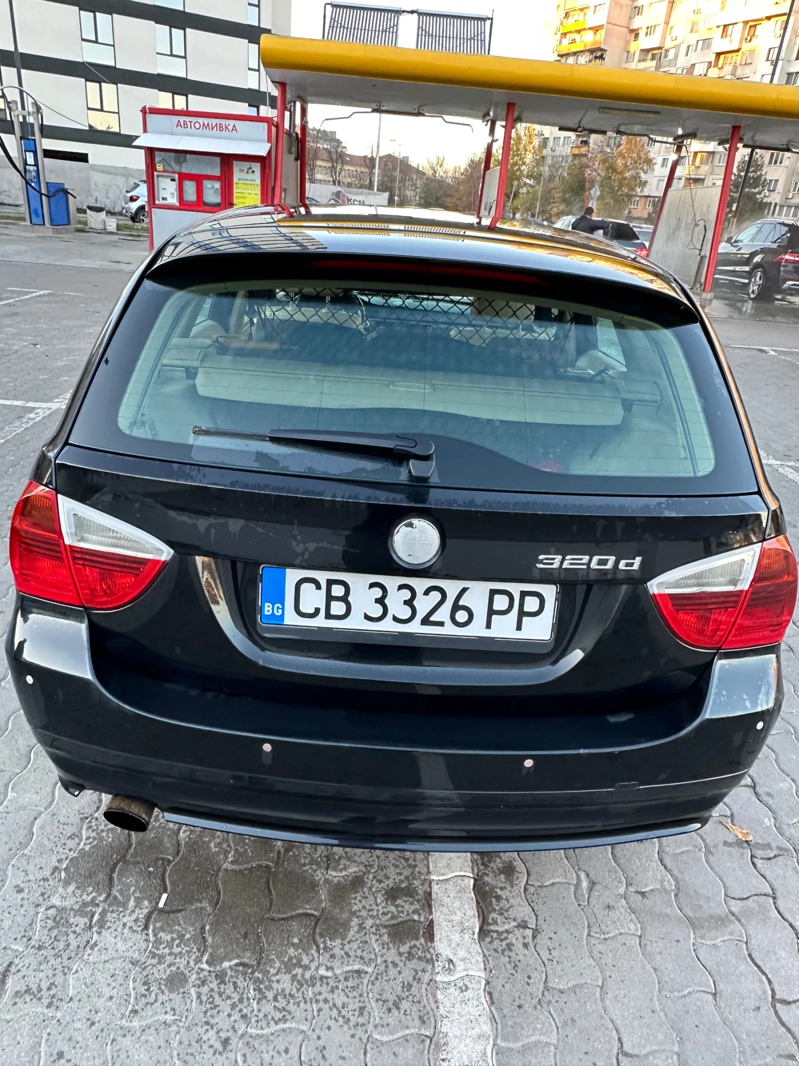 BMW 320  - изображение 7