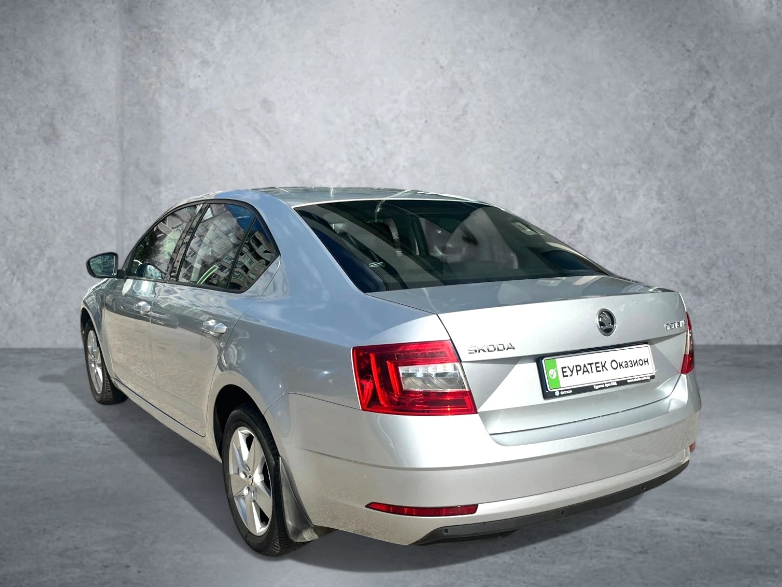 Skoda Octavia 1, 6 TDI  - изображение 3