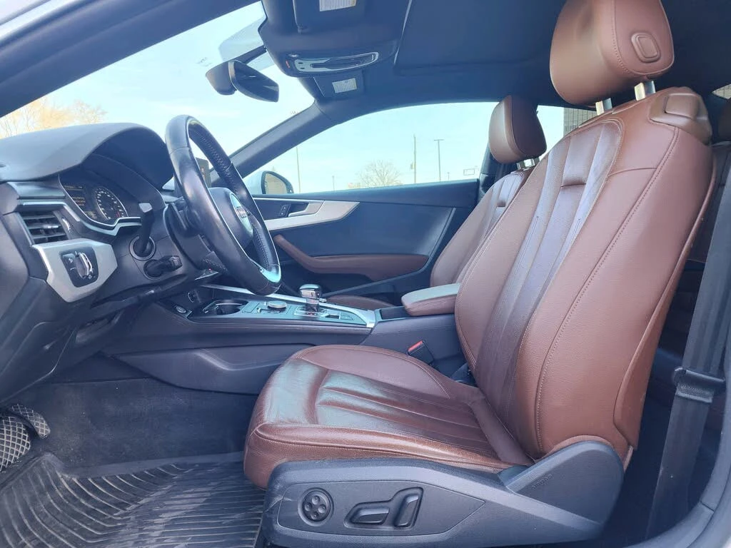 Audi A5 * АВТО КРЕДИТ* ЦЕНА ДО БГ * СЕРВИЗНА ИСТОРИЯ *  - изображение 9