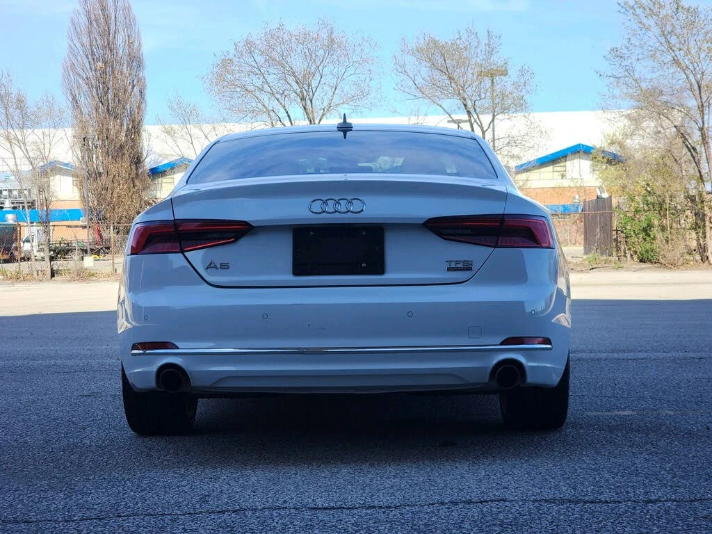 Audi A5 * АВТО КРЕДИТ* ЦЕНА ДО БГ * СЕРВИЗНА ИСТОРИЯ *  - изображение 7