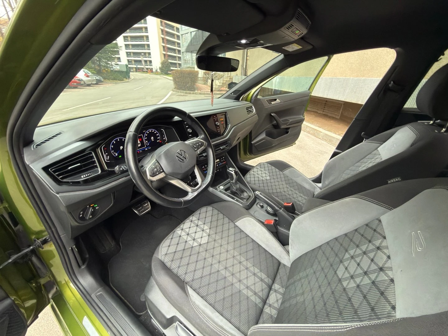 VW Taigo R-Line 1.5 TSI OPF DSG | Mobile.bg � ����������� 5