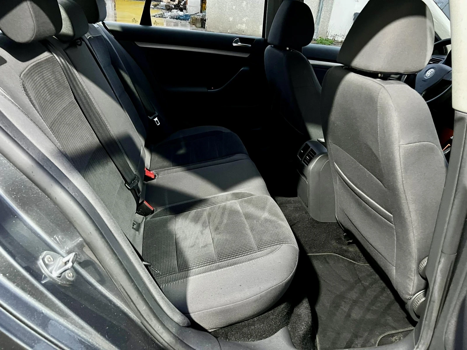 VW Jetta 1.9TDI 105k NAVI TOP | Mobile.bg � ����������� 14