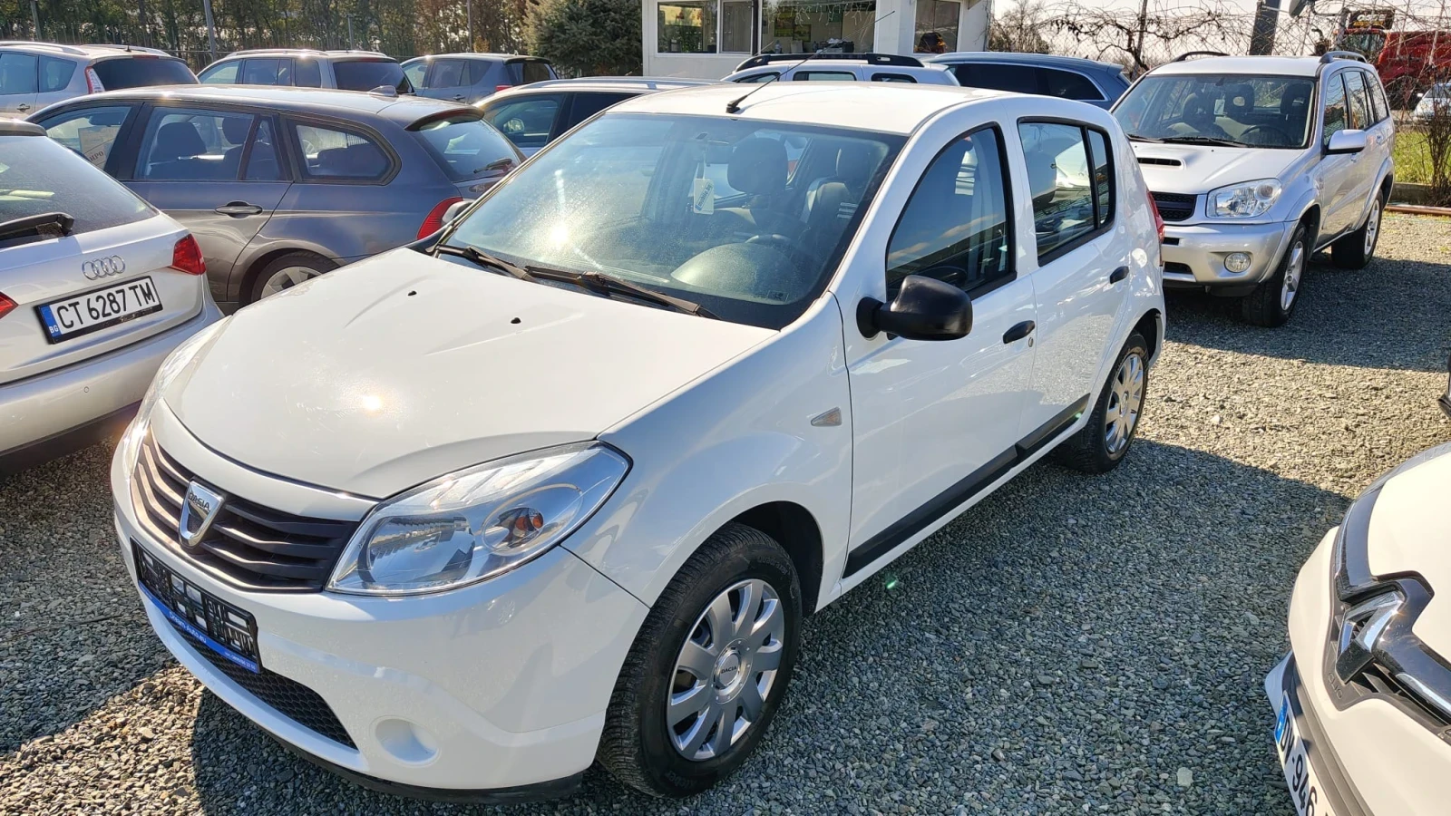 Dacia Sandero 1.2i | Auto.bg — изображение 1
