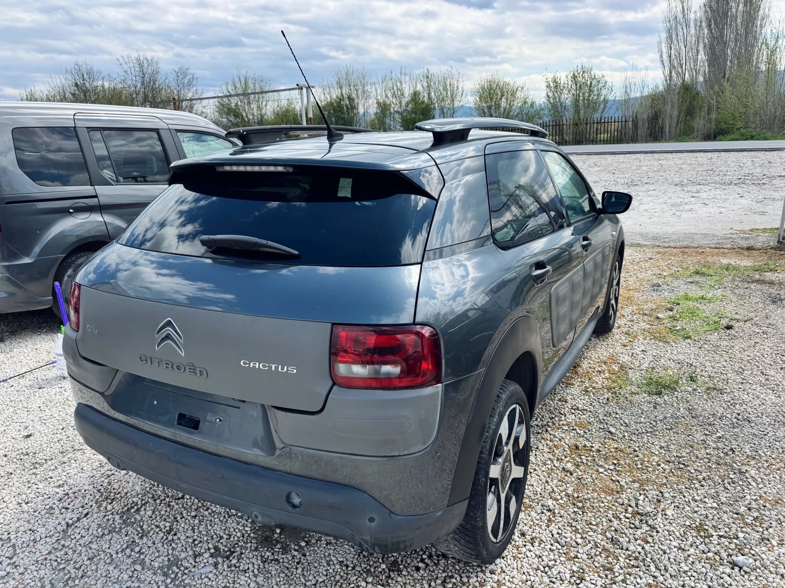 Citroen C4 Cactus, снимка 4 - Автомобили и джипове - 54151764