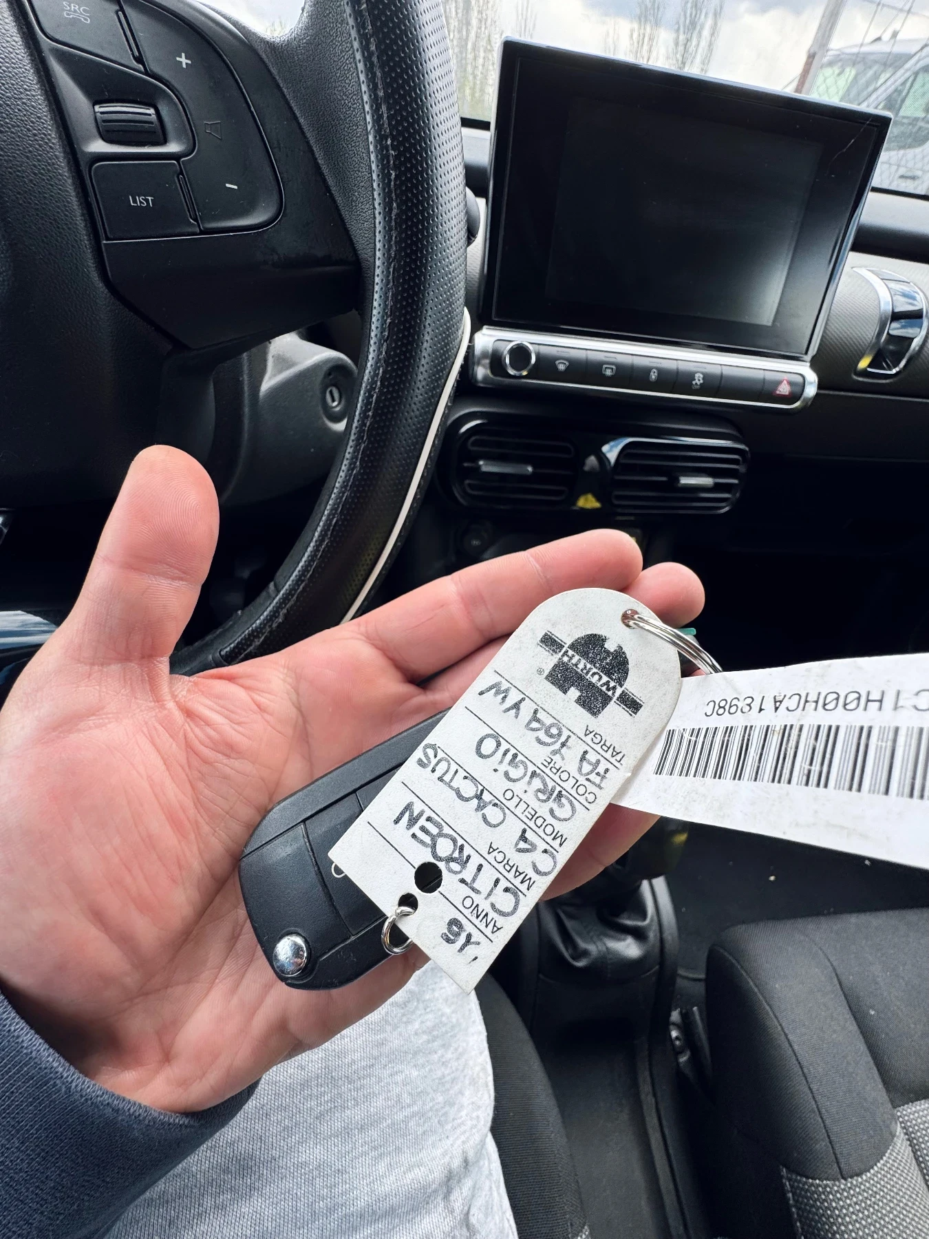 Citroen C4 Cactus, снимка 9 - Автомобили и джипове - 54151764