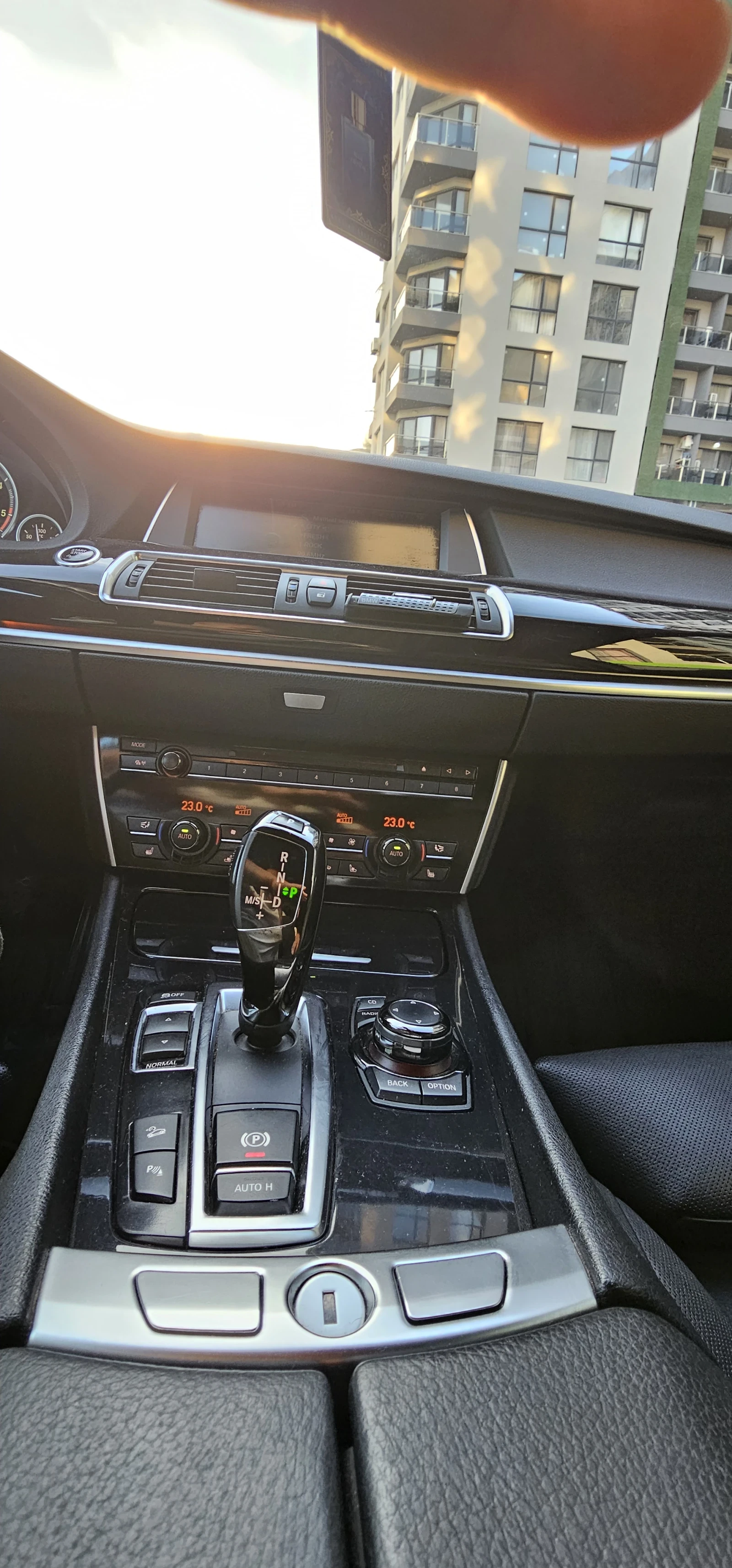 BMW 5 Gran Turismo 530д, снимка 8 - Автомобили и джипове - 55107721