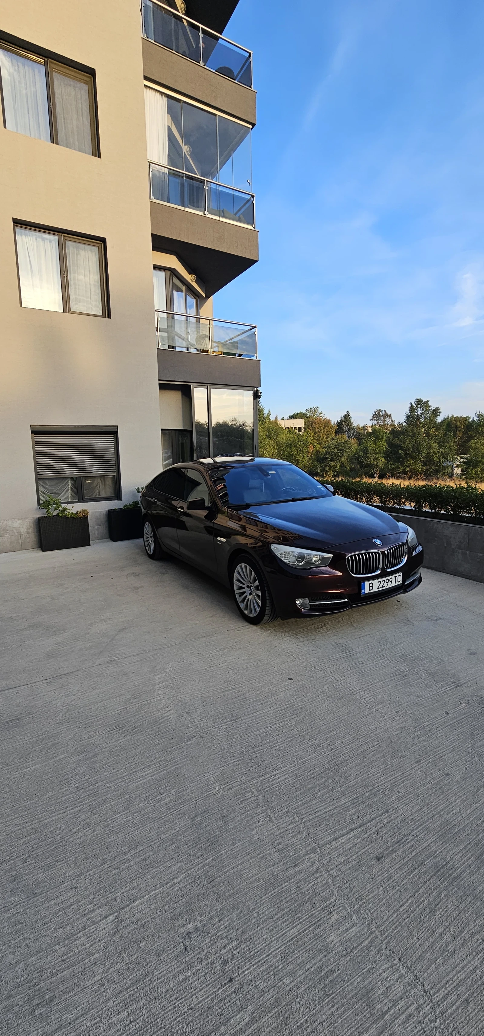 BMW 5 Gran Turismo 530д, снимка 15 - Автомобили и джипове - 55107721