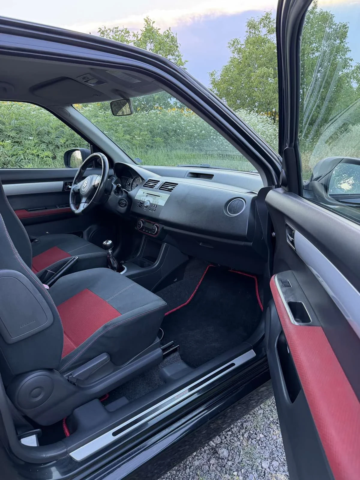 Suzuki Swift Sport, снимка 7 - Автомобили и джипове - 55137112