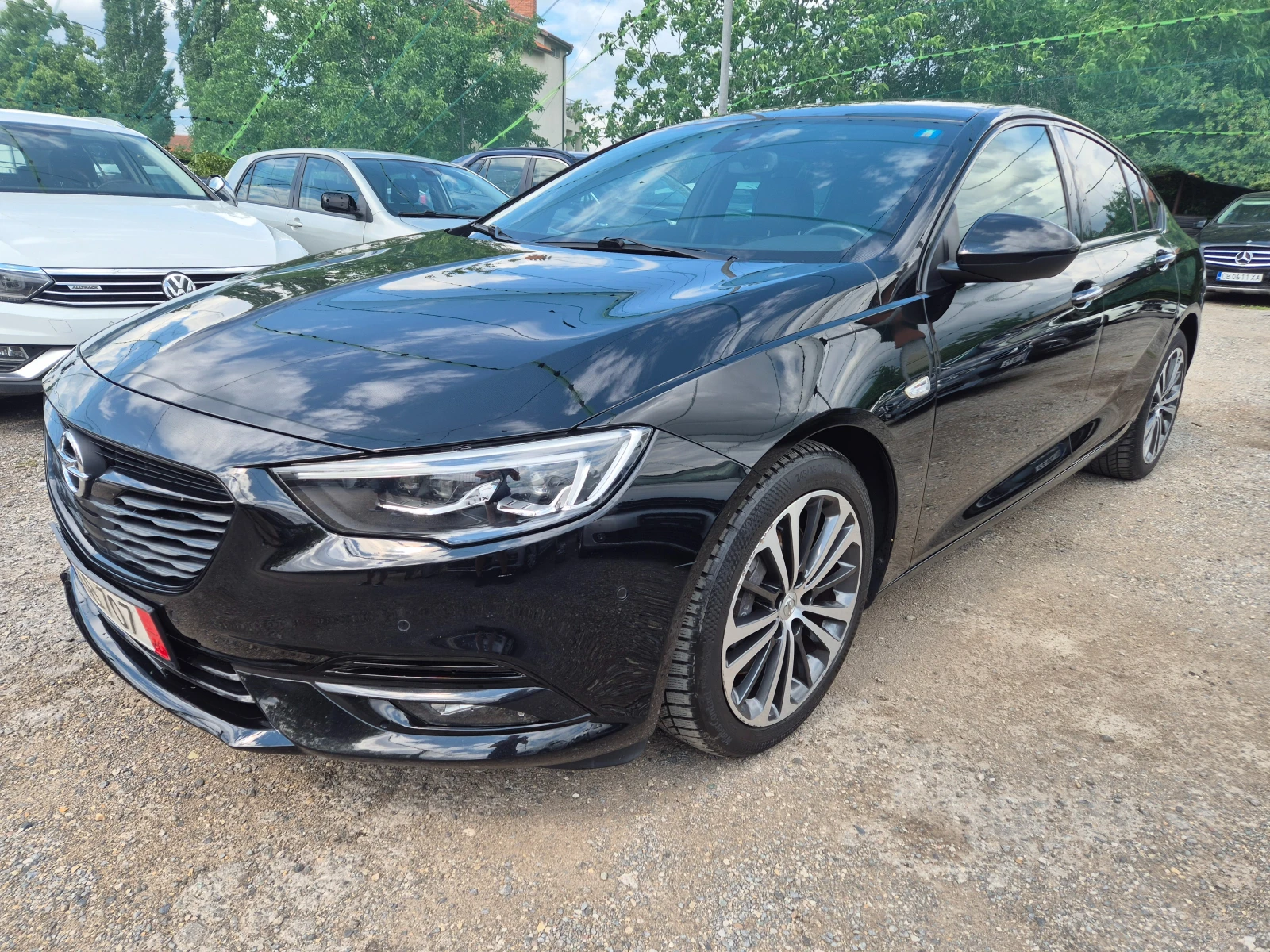 Opel Insignia 2.0T/4×4/Швейцария, снимка 3 - Автомобили и джипове - 55266811