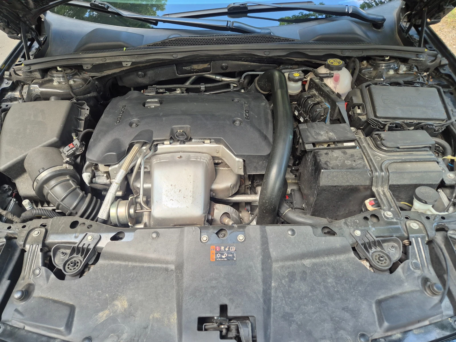 Opel Insignia 2.0T/4×4/Швейцария, снимка 15 - Автомобили и джипове - 55266811