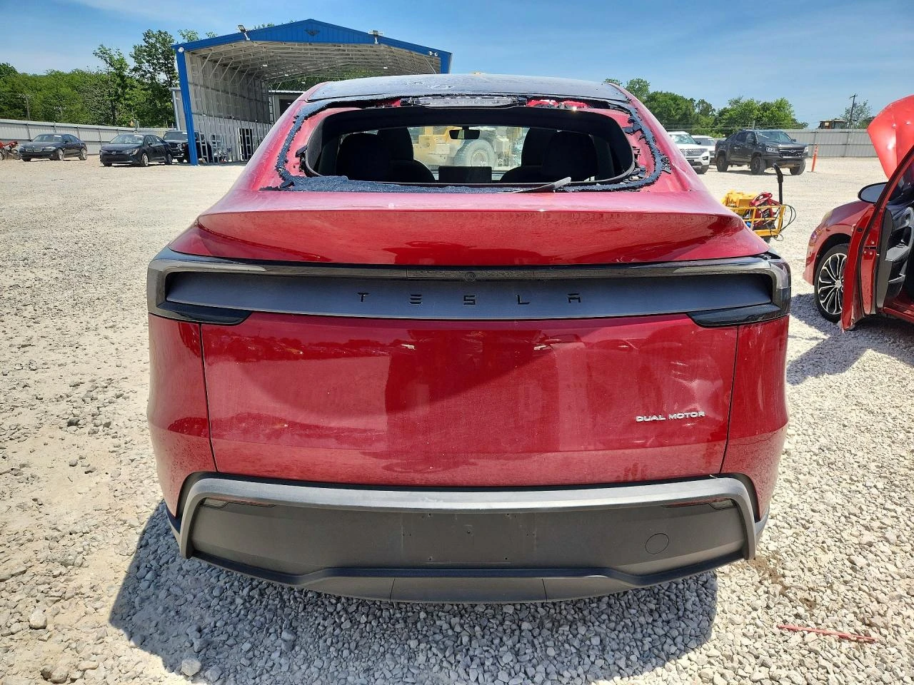Tesla Model Y AWD LAUNCH SERIES| DUAL MOTOR LONG RANGE, снимка 6 - Автомобили и джипове - 55314657