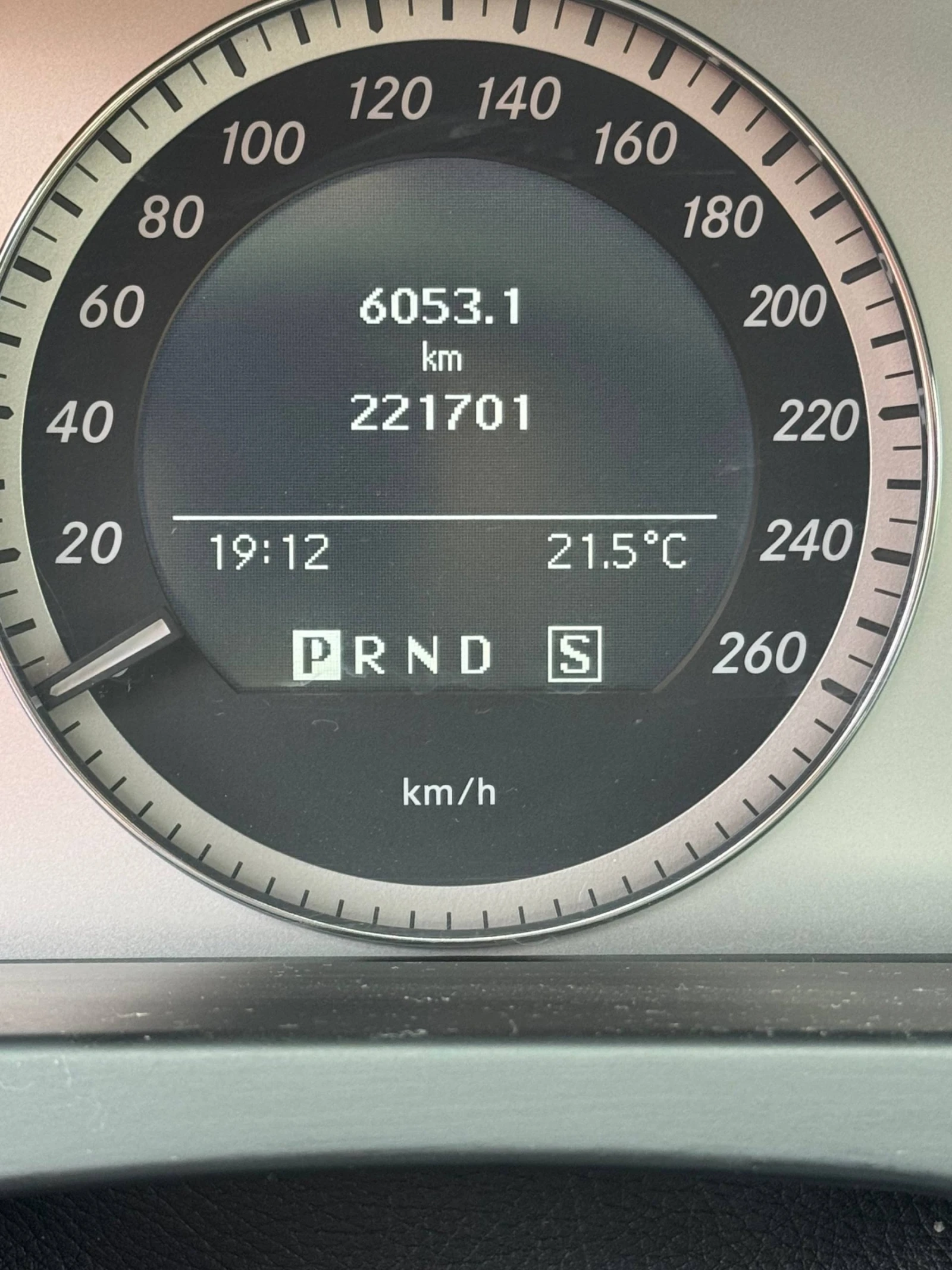 Mercedes-Benz C 250 W204, снимка 9 - Автомобили и джипове - 55354225