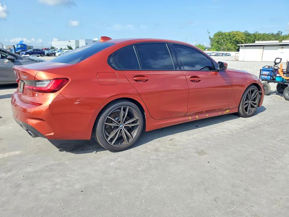 BMW 330, снимка 3 - Автомобили и джипове - 55614366