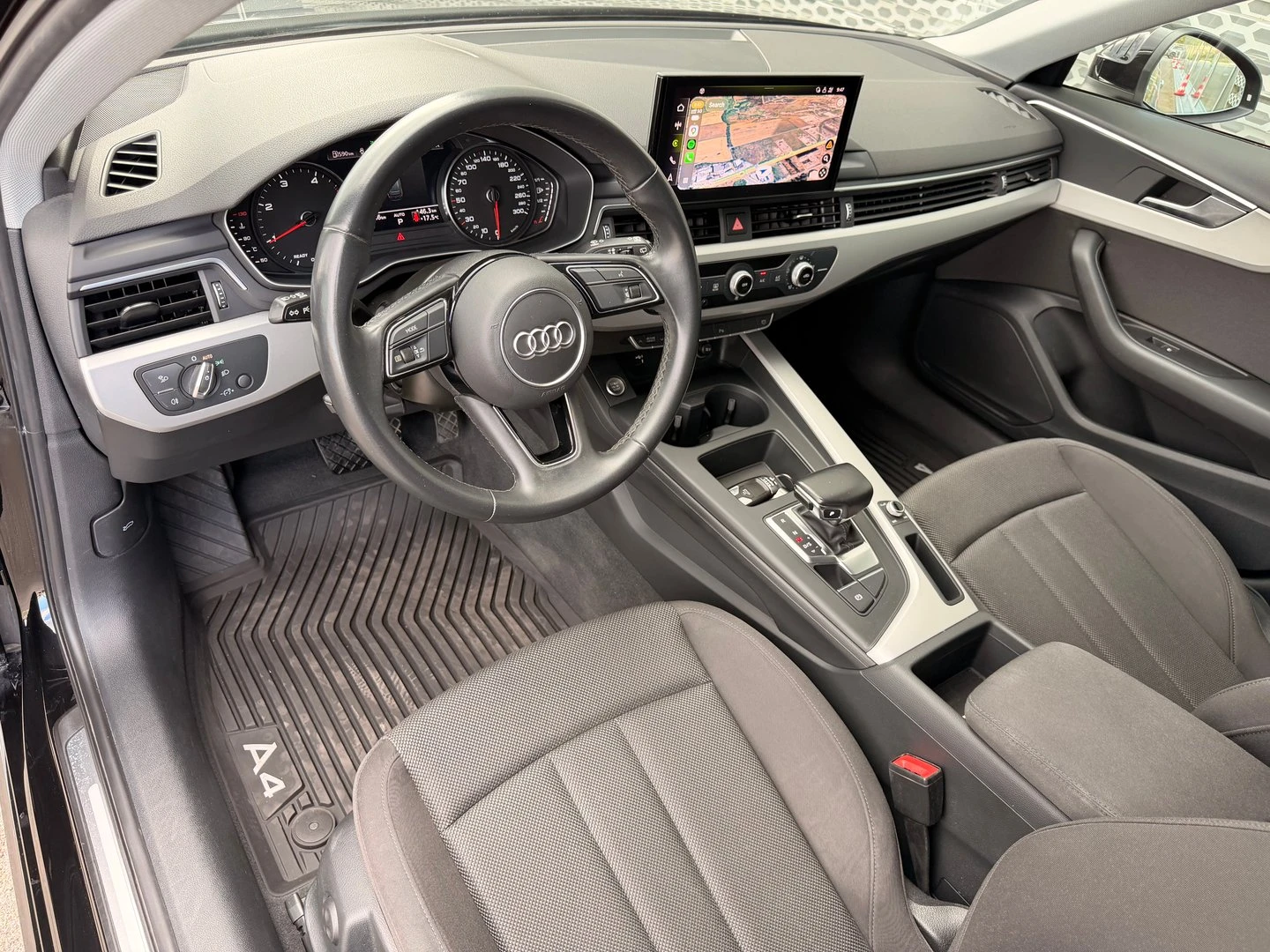 Audi A4 Avant, снимка 9 - Автомобили и джипове - 56316406