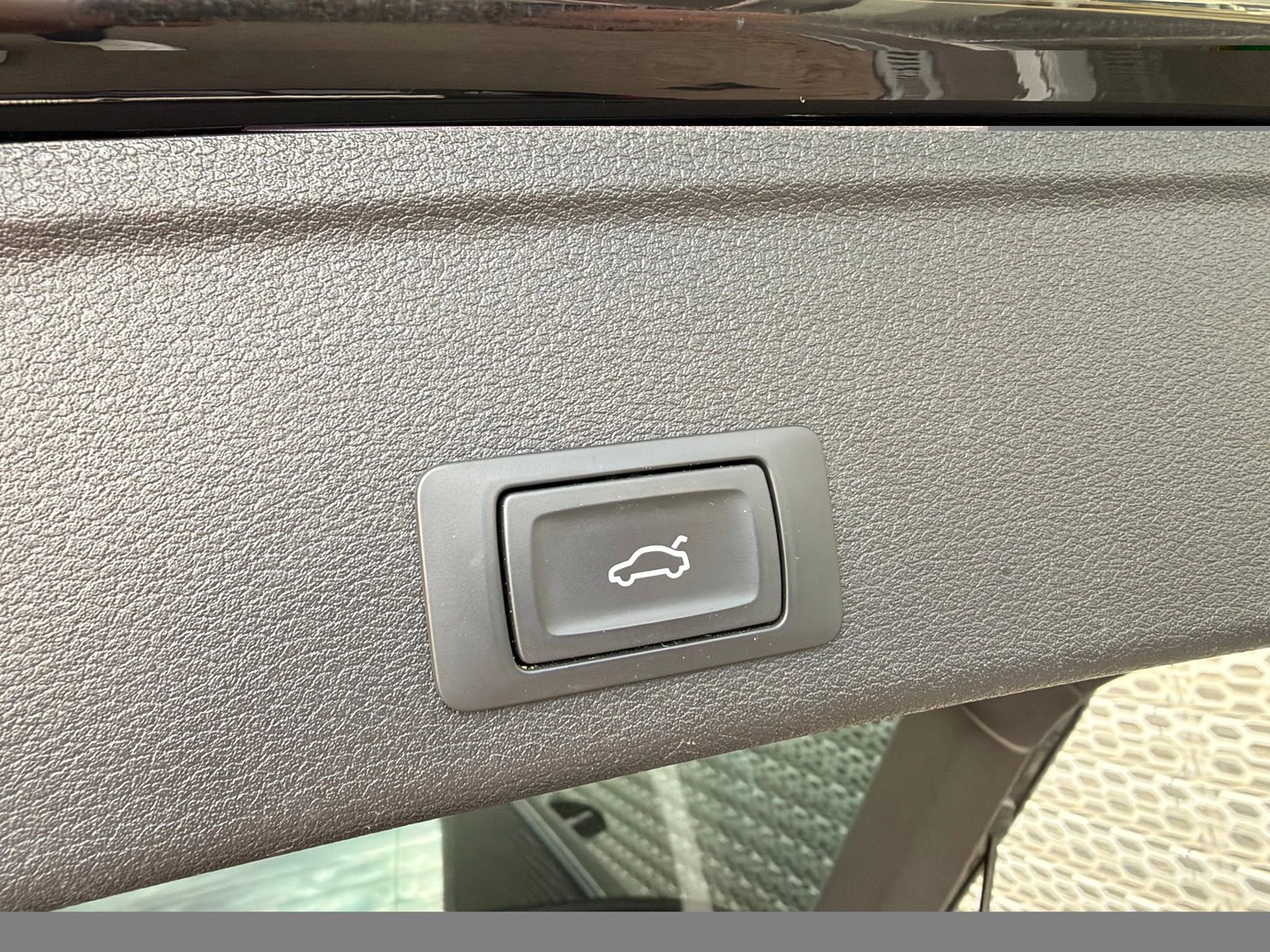 Audi A4 Avant, снимка 16 - Автомобили и джипове - 56316406