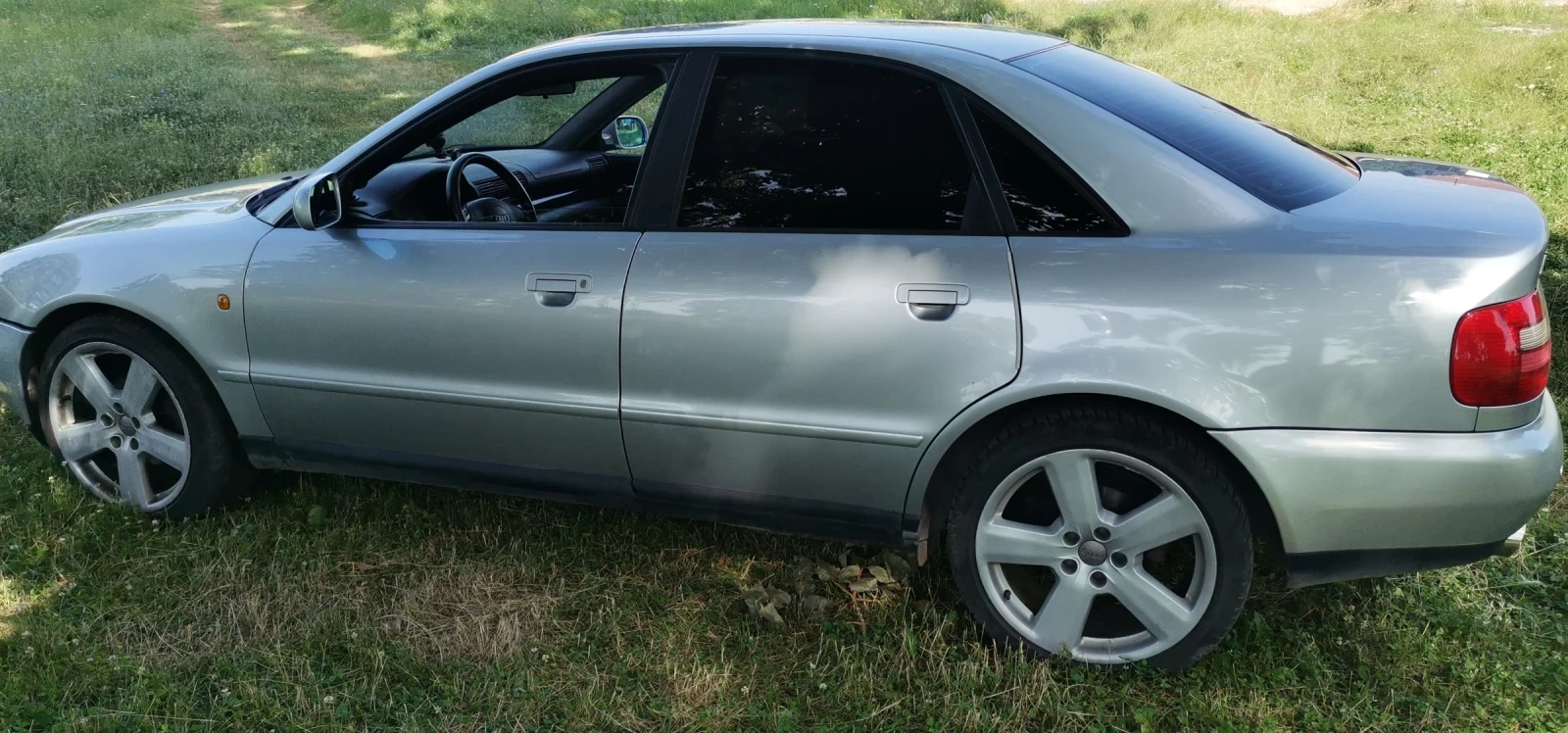Audi A4, снимка 3 - Автомобили и джипове - 56547689