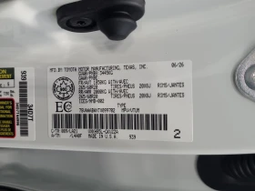 Toyota Sequoia * 4WD * CARFAX * БЕЗ ПЪРВОНАЧАЛНА ВНОСКА, снимка 10