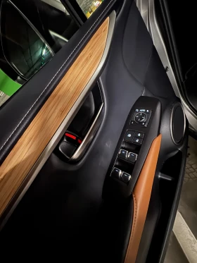 Lexus NX 300h Hybrid, снимка 14