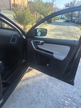 Volvo XC60 D4 Summum - 12500 € / 24447.88 лв. - 11792921 5
