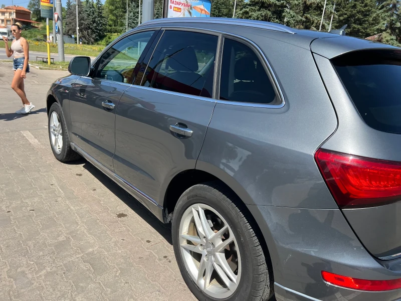 Audi Q5, снимка 2 - Автомобили и джипове - 47413227