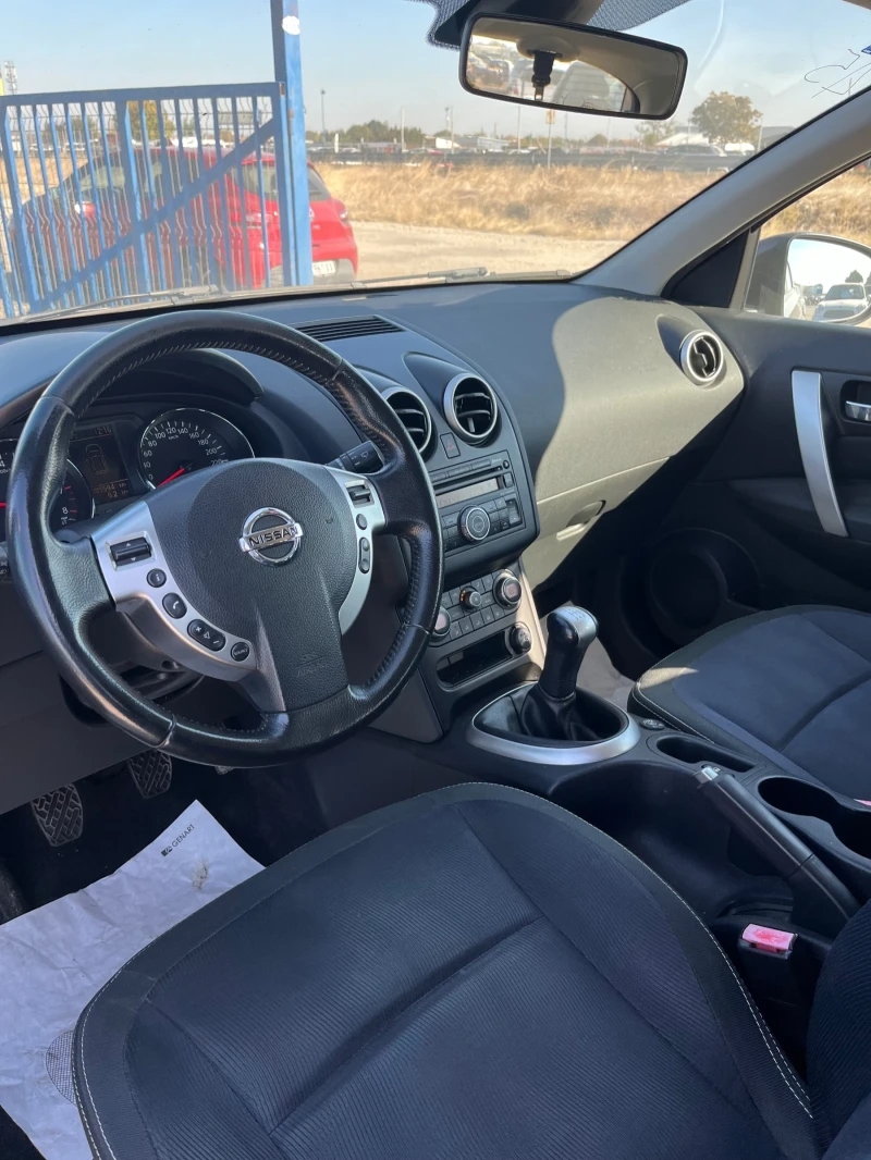 Nissan Qashqai 1.6 BiFuel, снимка 7 - Автомобили и джипове - 47706226