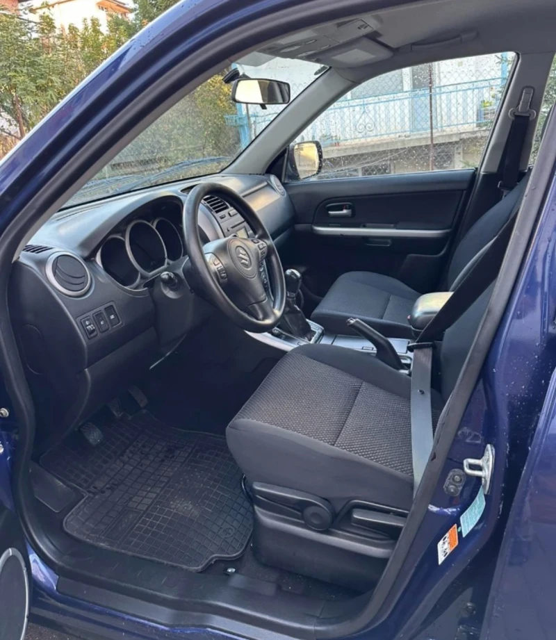 Suzuki Grand vitara, снимка 9 - Автомобили и джипове - 48566735