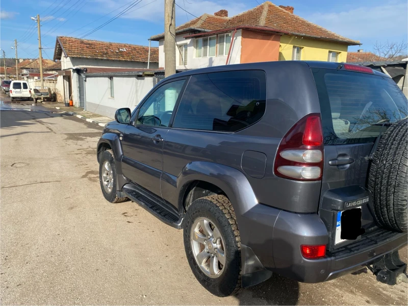 Toyota Land cruiser 173кс 6 скорости, снимка 8 - Автомобили и джипове - 49556827