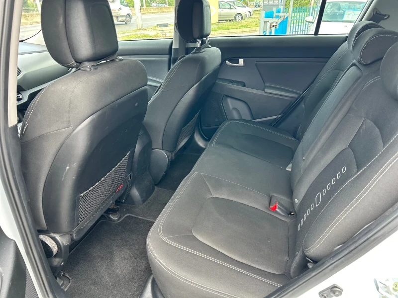 Kia Sportage CRDI, снимка 10 - Автомобили и джипове - 51487452